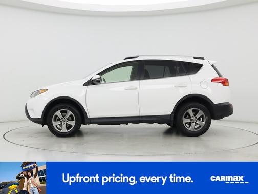 White 2015 Toyota RAV4 XLE