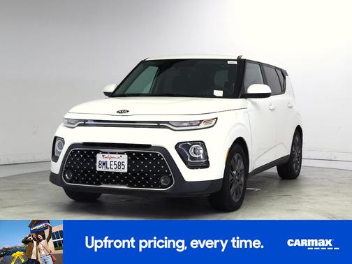 White 2020 Kia Soul EX