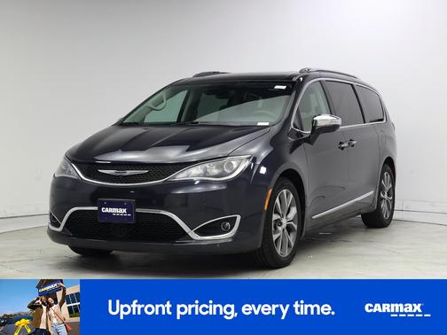 Gray 2020 Chrysler Pacifica Limited