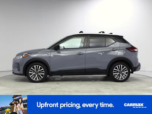 Gray 2024 Nissan Kicks SV