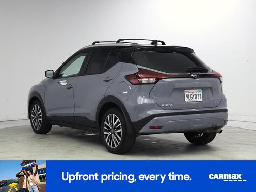 Gray 2024 Nissan Kicks SV