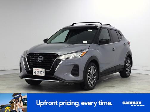 Gray 2024 Nissan Kicks SV