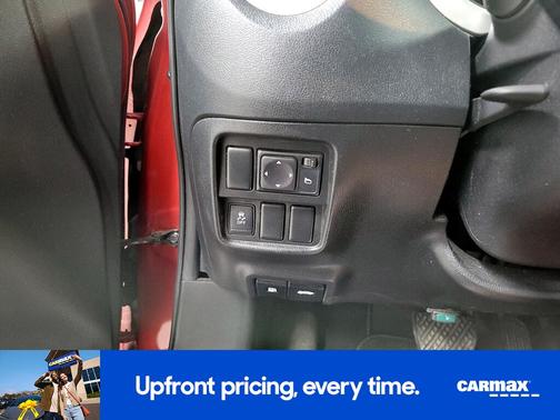 Burgundy 2017 Nissan Juke SL