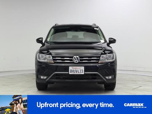 Black 2018 Volkswagen Tiguan SE