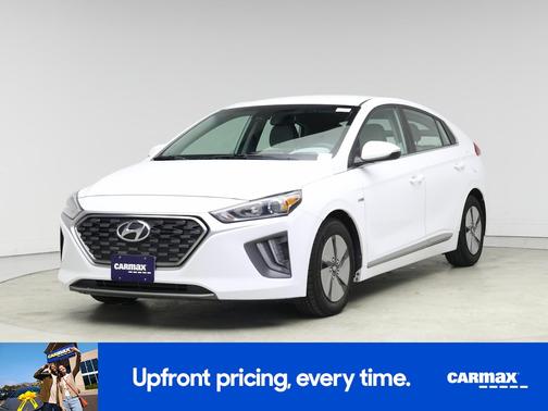 2020 Hyundai IONIQ Hybrid SE