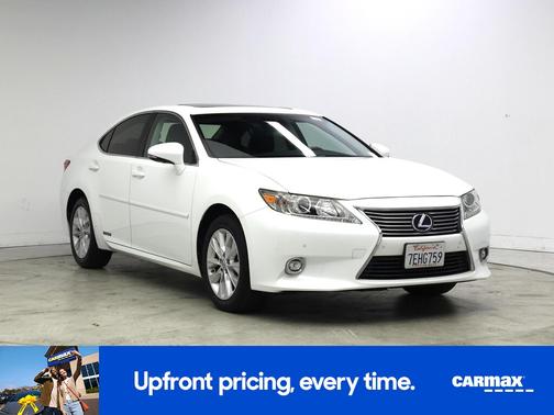2014 Lexus ES 300h 