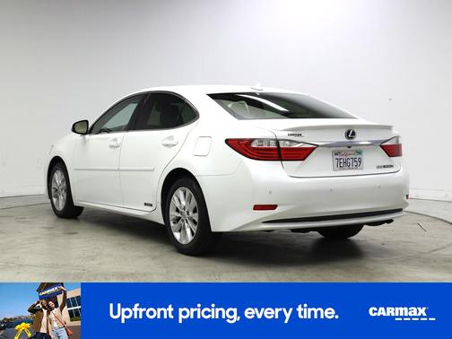 2014 Lexus ES 300h 