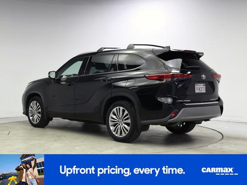 2023 Toyota Highlander Platinum