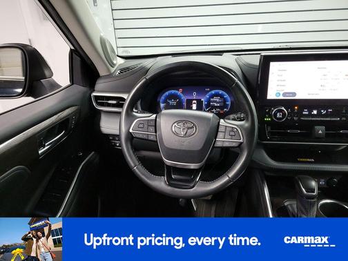 2023 Toyota Highlander Platinum