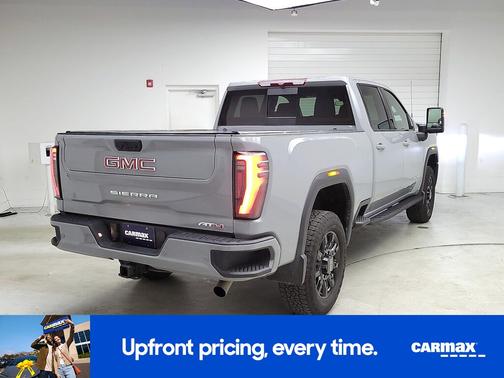 2025 GMC Sierra 2500 AT4