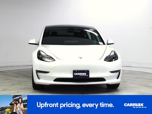 White 2023 Tesla Model 3