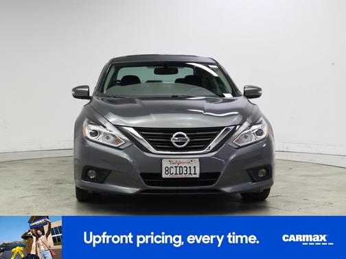 2017 Nissan Altima SV