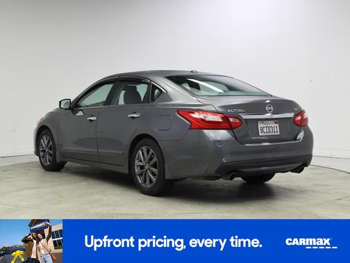 2017 Nissan Altima SV