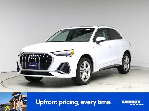 2022 Audi Q3 Premium