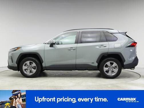2022 Toyota RAV4 Hybrid XLE