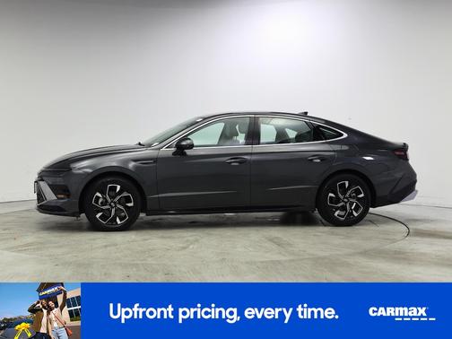 Gray 2025 Hyundai SONATA SEL