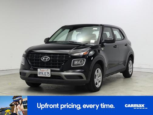 2020 Hyundai VENUE SE