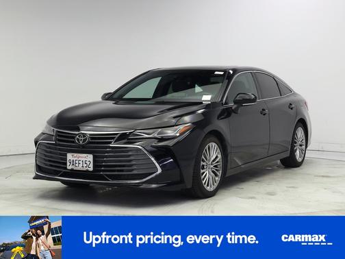 Black 2022 Toyota Avalon Limited
