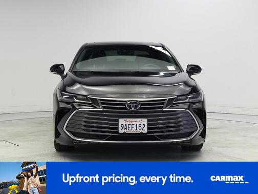 Black 2022 Toyota Avalon Limited