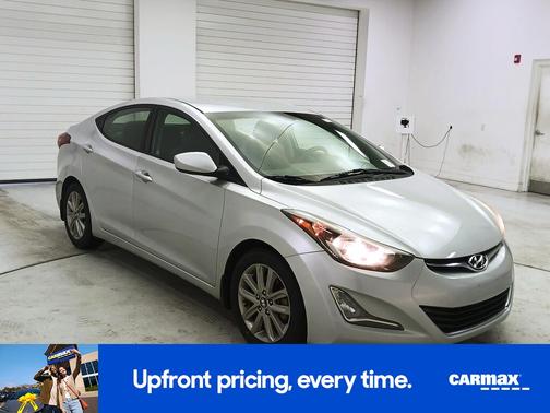 Silver 2016 Hyundai ELANTRA SE