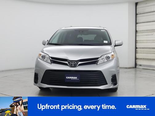 2020 Toyota Sienna LE
