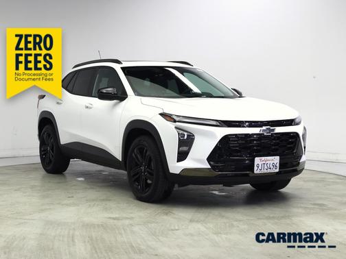 White 2024 Chevrolet Trax Activ