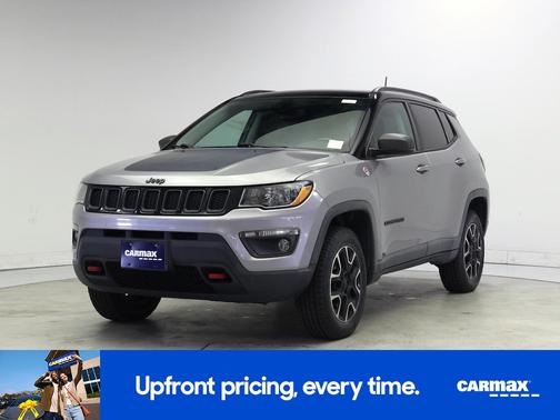 Silver 2019 Jeep Compass Trailhawk
