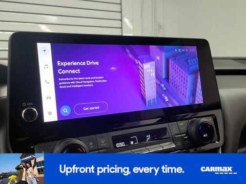 White 2024 Toyota Grand Highlander Hybrid XLE