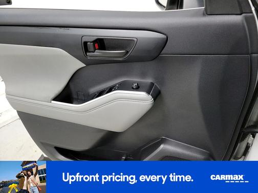 2021 Toyota Highlander L