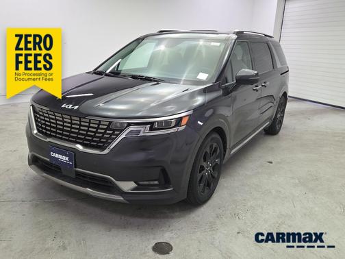 Black 2024 Kia Carnival SX Prestige