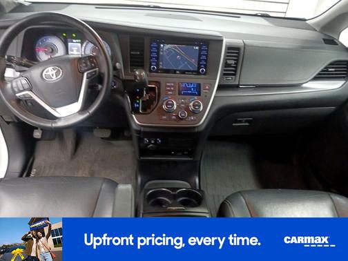 2020 Toyota Sienna SE Premium