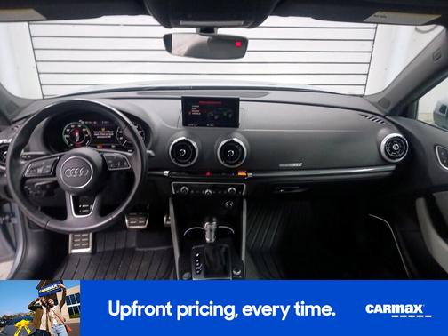 2017 Audi A3 e-tron Premium Plus