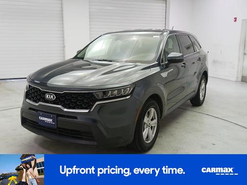 Gray 2021 Kia Sorento LX