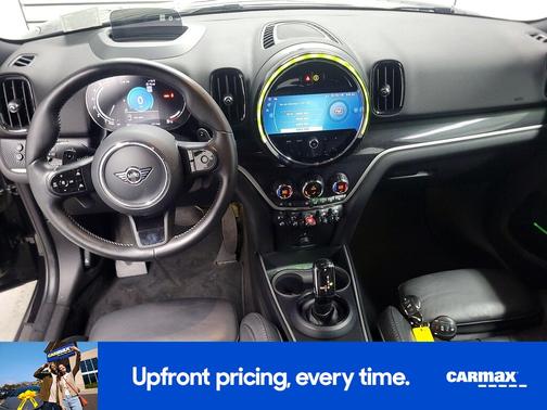 Black 2022 MINI Countryman S