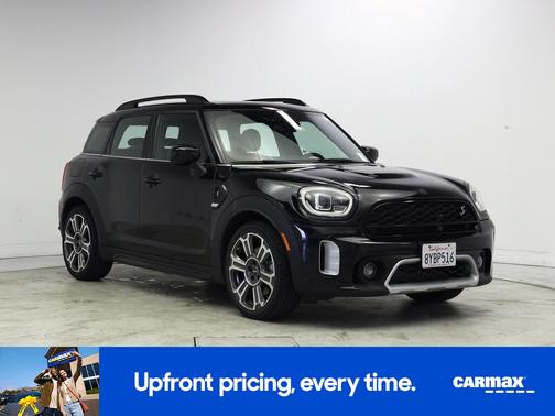 Black 2022 MINI Countryman S