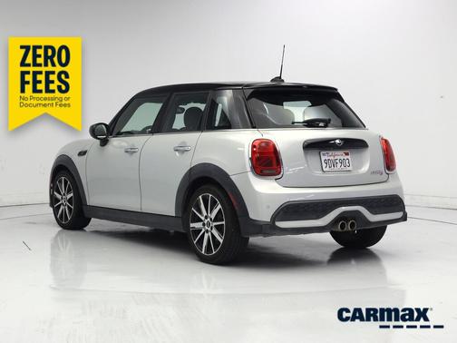 White 2023 MINI Hardtop S