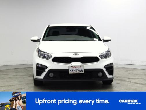White 2021 Kia Forte FE