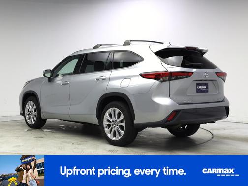 Silver 2021 Toyota Highlander Limited