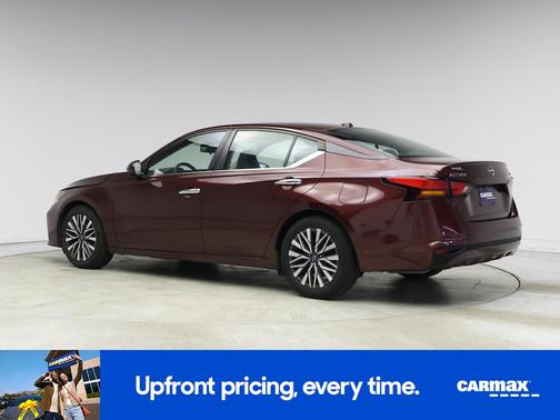 2023 Nissan Altima SV