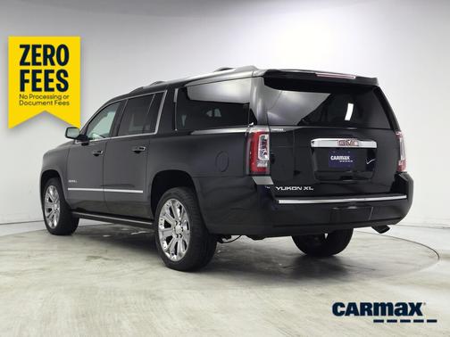 Black 2019 GMC Yukon XL Denali