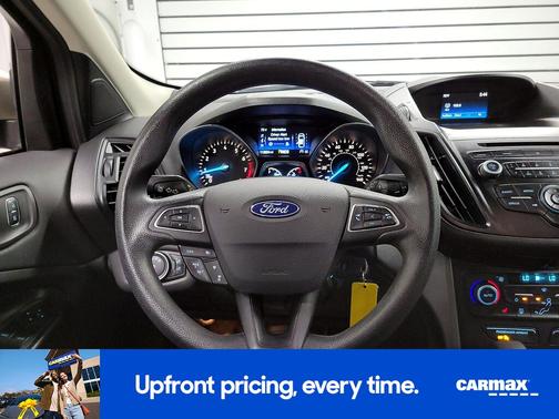 Gold 2018 Ford Escape SE