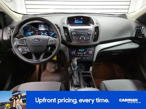Gold 2018 Ford Escape SE