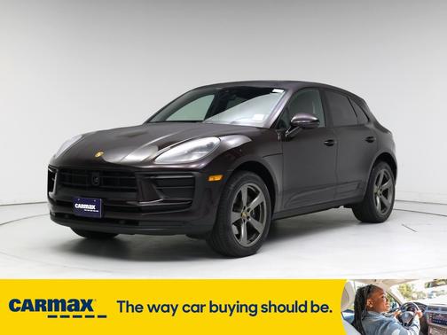 2023 Porsche Macan T