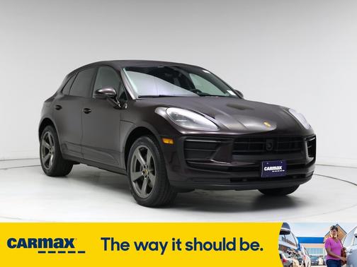 2023 Porsche Macan T