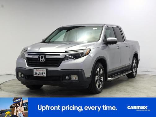 Silver 2017 Honda Ridgeline RTL-T