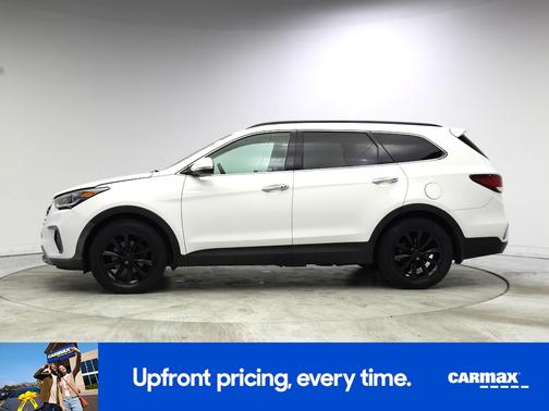 White 2019 Hyundai Santa Fe XL SE