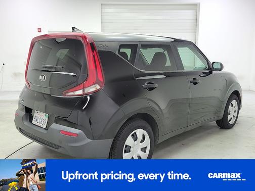 Black 2021 Kia Soul LX