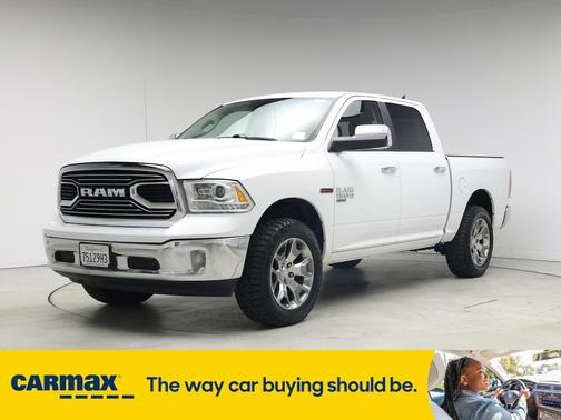 2019 RAM 1500 Classic Laramie