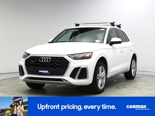 White 2021 Audi Q5 e Premium