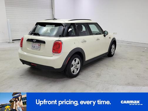 White 2020 MINI Hardtop